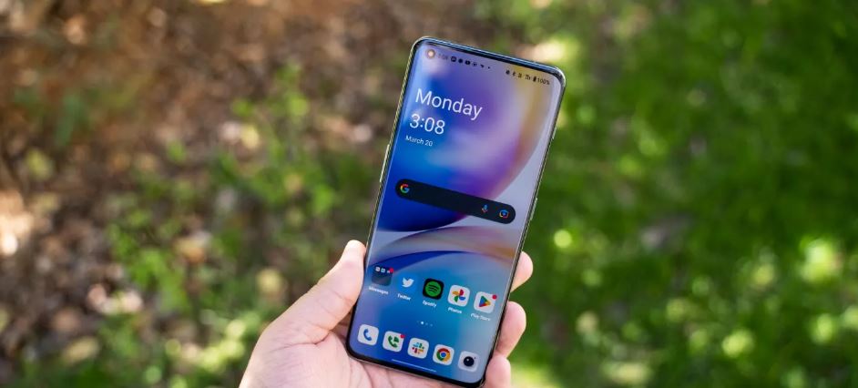 OnePlus ще покаже дисплей с 3000 нита следващата седмица